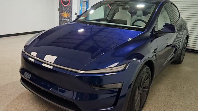 Another Instagram Follower wasn't taking chances with debris damaging his Tesla!
Full Frontal Paint Protection Film on the high impact areas: hood, side fenders and front bumper!
Don't let road debris ruin your paint!
Contact us to learn more!
DoubleTake Auto Spa in Fremont
Call/Text Us: 510-472-4181
Email Us: info@dtautospa.com
Website: www.dtautospaprotection.com
#teslavibes #teslay #teslamodely #teslappf #teslamodel3